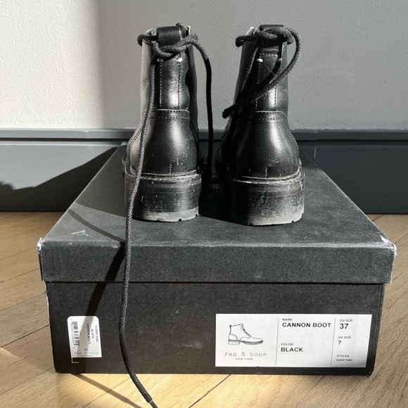 Rag and Bone Cannon lug sole ankle boots size 37 - Picture 2 of 3